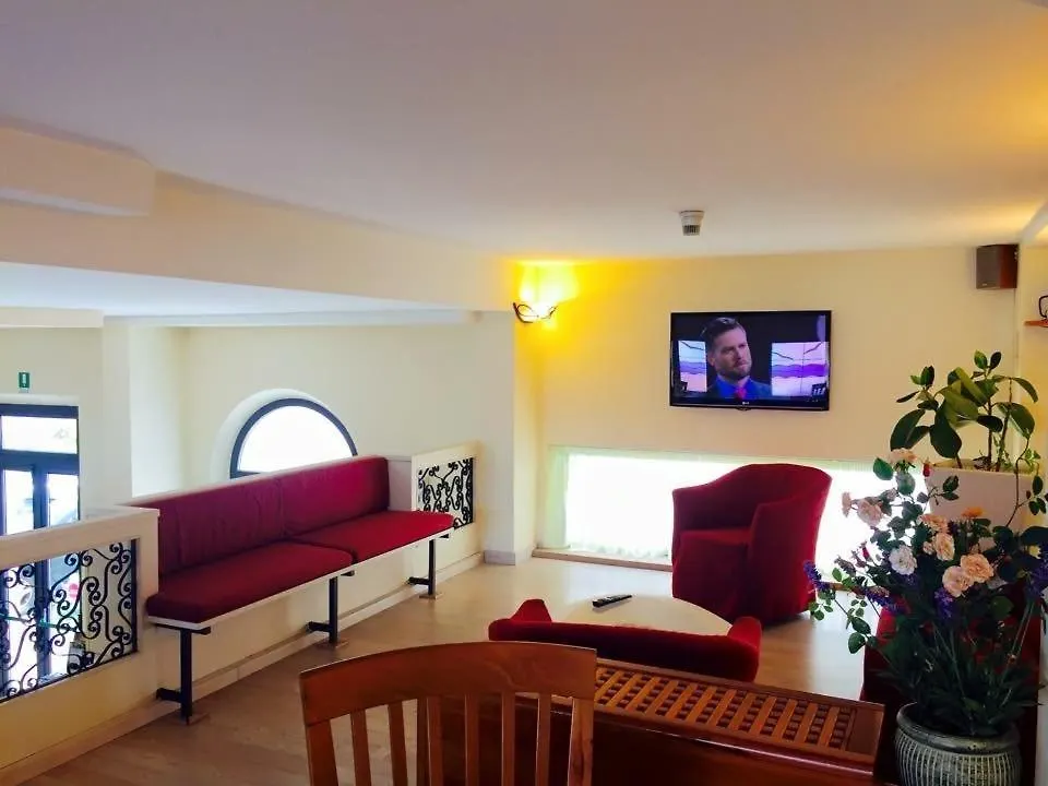 ***  Hotel Katy Italy